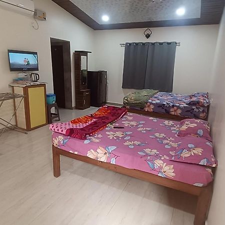 The Royal Ascot Holiday Home Alibag Bagian luar foto