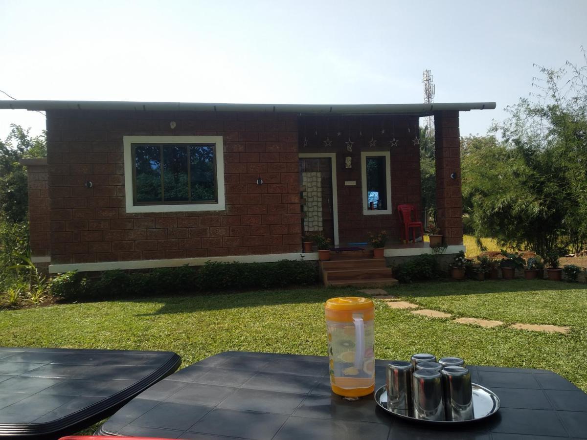 The Royal Ascot Holiday Home Alibag Bagian luar foto